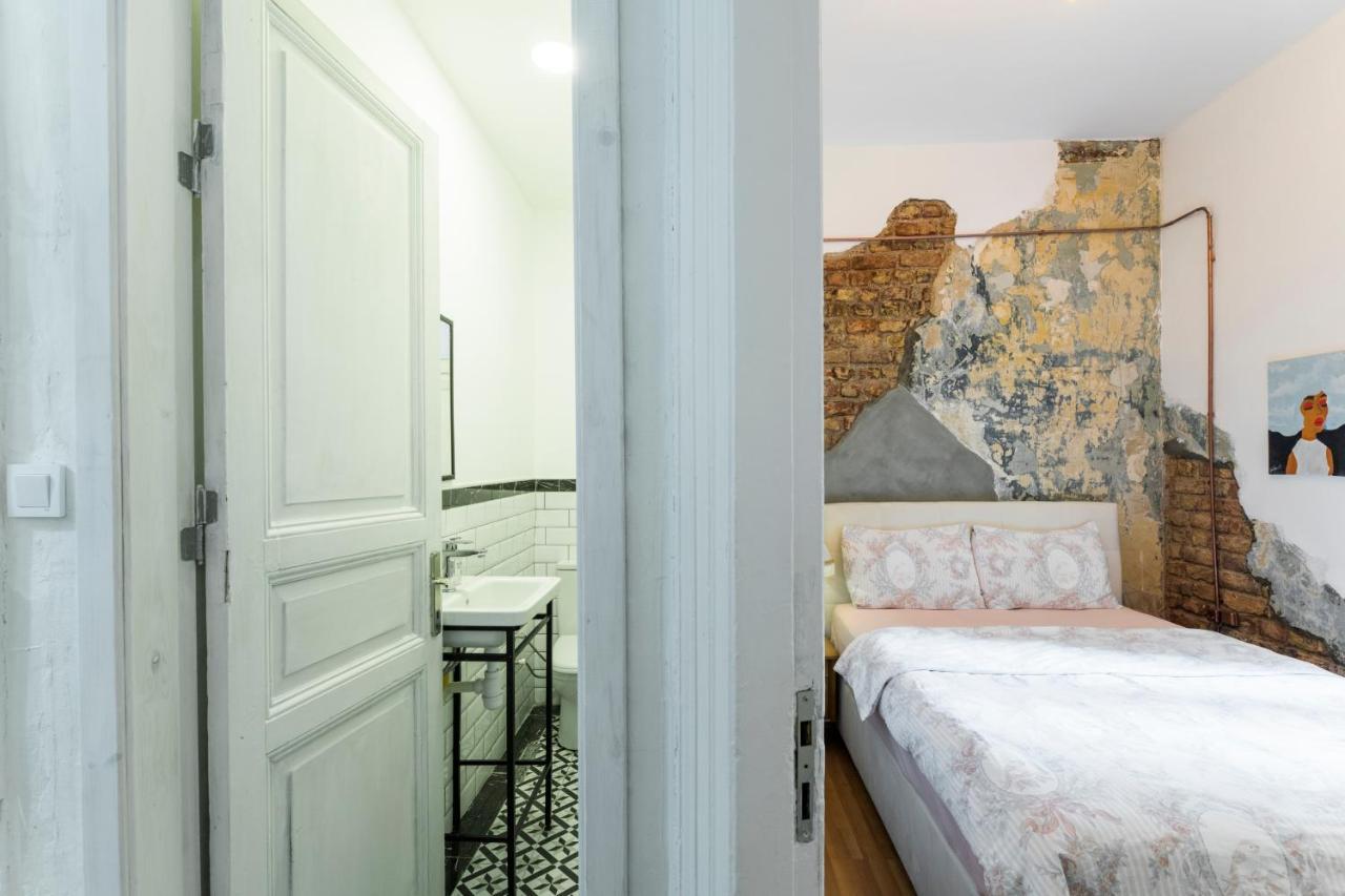 By Galata- Historical And Modern Apartment Истанбул Екстериор снимка
